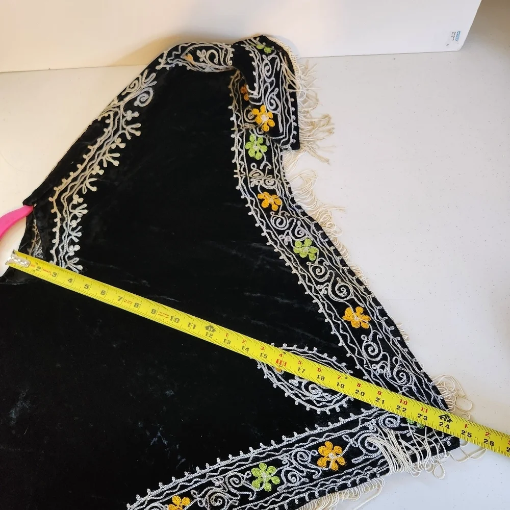 Vintage Black Velvet Fringe Poncho Scarf Embroidered Boho Western Womens 70s 90s - Picture 11 of 12